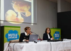 <br><strong>“Mutlu Çocuklar Ebeveyn Söyleşileri” Güzelyurt’ta Düzenlendi</strong>