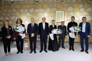 “Depremde Yitirdiklerimize İthafen Anma Konseri”, dün akşam gerçekleştirildi