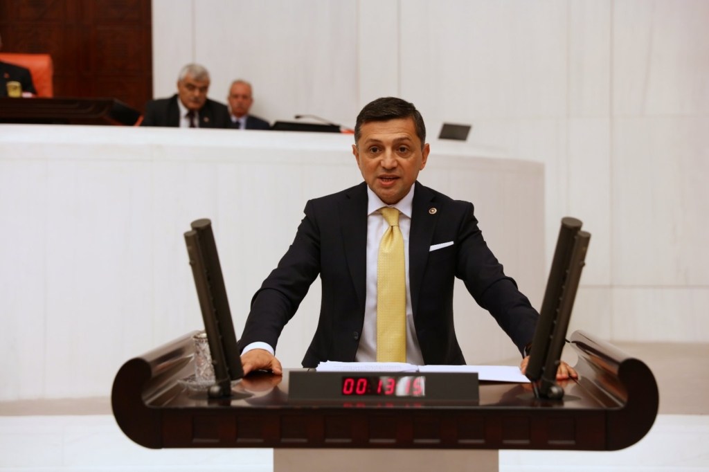 Ahmet Erbaş’tan Avrupa Birliği’ne: Siz Kıbrıs’ı tanısanız ne olur tanımasanız ne olur!