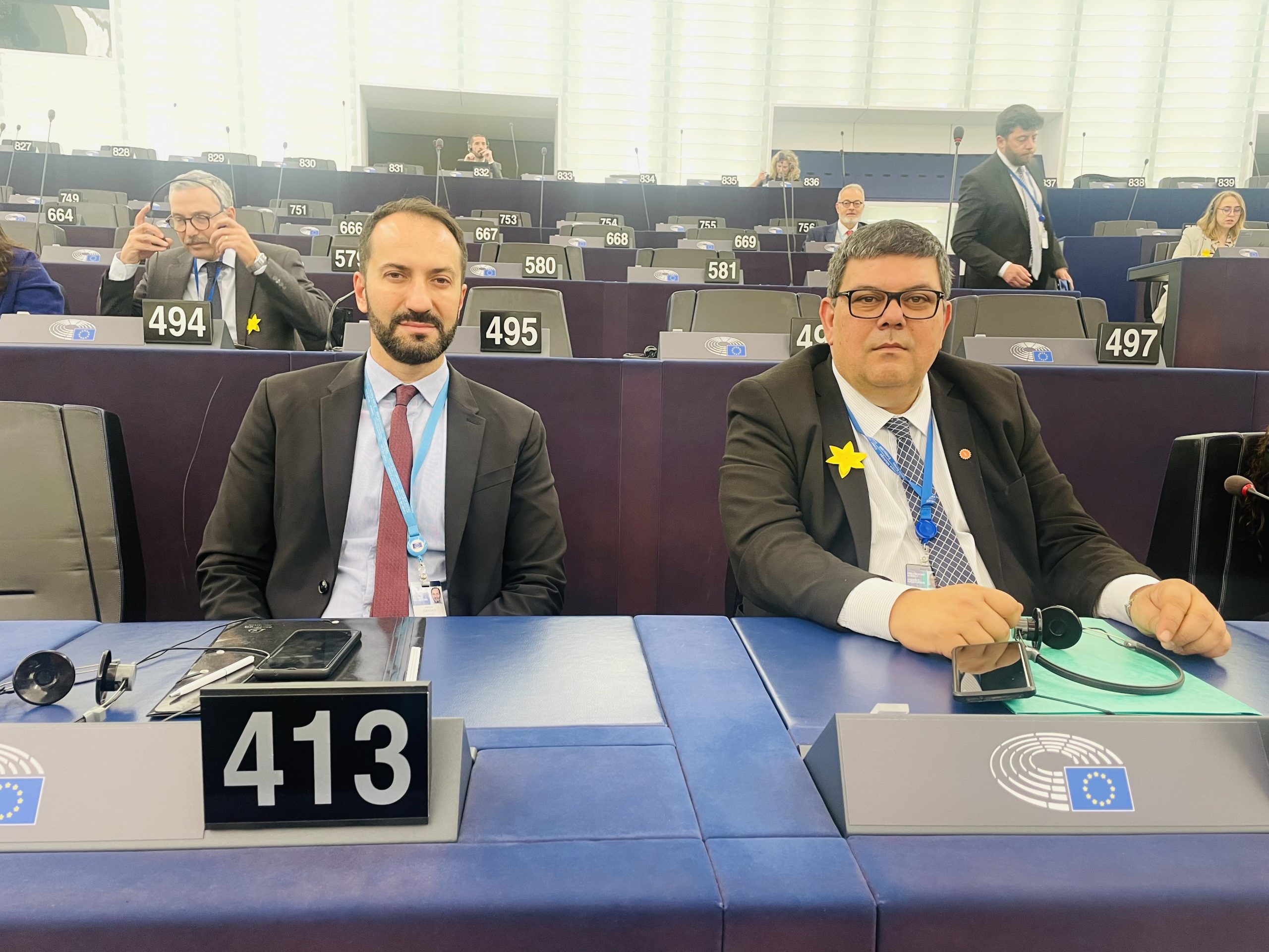 AKPA üyesi Milletvekilleri Berova ve Candan, Türkiye’deki depremlerde hayatını kaybedenleri AKPA’da gündeme taşıdı