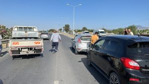 Haspolat kavşağında zincirleme kaza