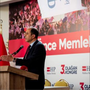 Üç Kuruş Parayla Aldığım Dondurmanın, İçtiğimiz Garga Suyunun Tadını, Lezzetini Tarif Edemem…