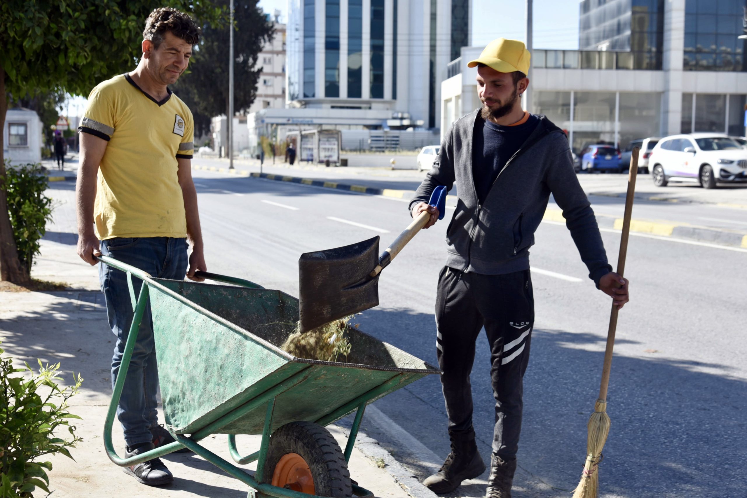 LTB ekipleri temizlik çalışmalarını sürdürüyor