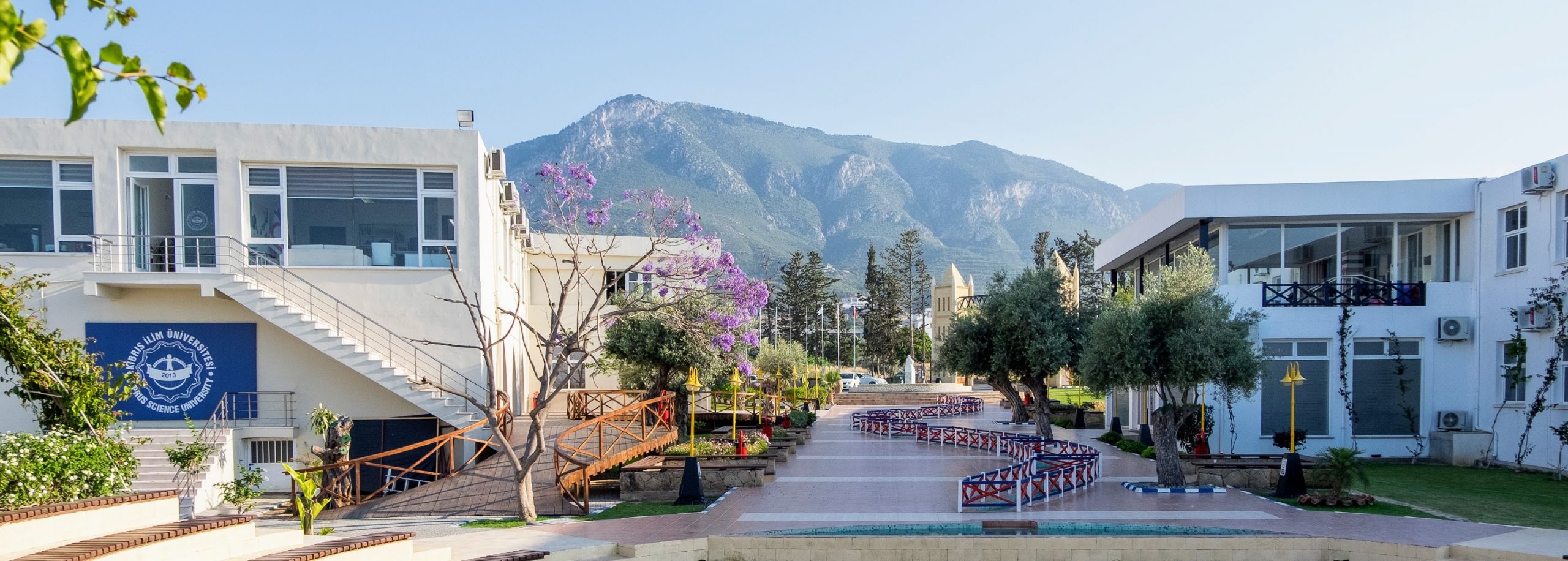 Kıbrıs İlim Üniversitesi 2022-2023 Yaz Okulu Kayıtları başladı.