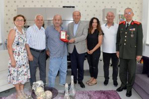 Cumhurbaşkanı Ersin Tatar’dan Babalar Günü ziyaretleri