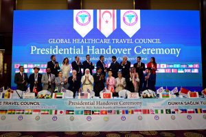 KKTC, Dünya Sağlık Turizmi Konseyi Başkanlık bayrağını devraldı