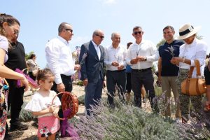 “Anavatan Her Zaman Yanımızda”