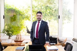 Savaşan: Her türlü yasa dışı girişim demokrasiye ve refaha büyük zarar verir!