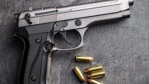 Polis 10 kişiyi tutukladı