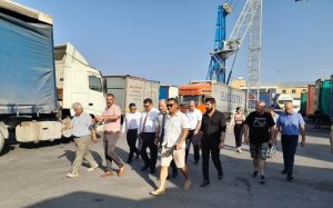 Maliye Bakanı Dr. Özdemir Berova, Gazimağusa Gümrük Dairesi’nde İncelemelerde Bulundu