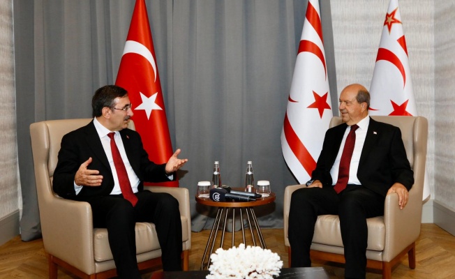 Cumhurbaşkanı Tatar, Türkiye Cumhurbaşkanı Yardımcısı Yılmaz ile başbaşa görüştü