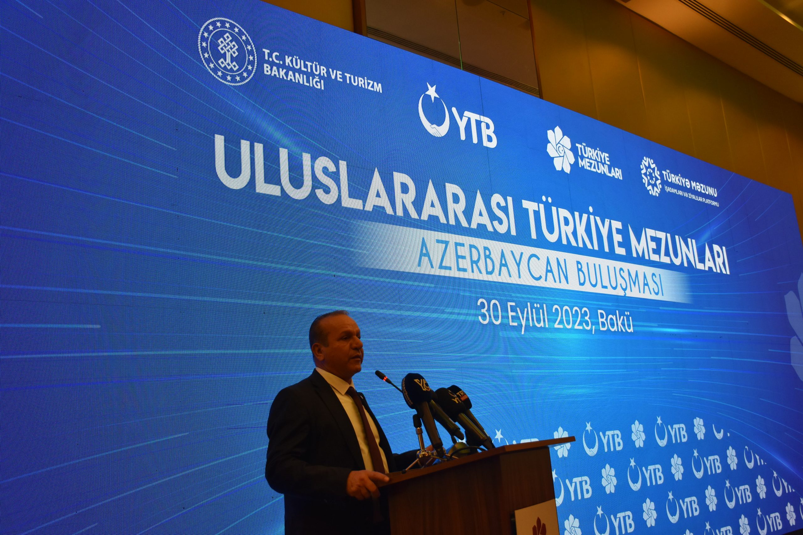 Ataoğlu: “Azerbaycan’dan daha fazla öğrenci bekliyoruz”