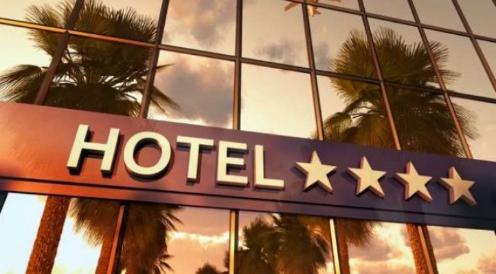 Güney Kıbrıs’a giden turistlerin yüzde 4’ü KKTC’de konaklıyor