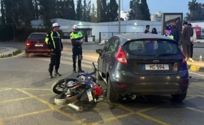 Lefkoşa’da kaza: 19 yaşındaki motosiklet sürücüsü Sami Sevinç ağır yaralandı