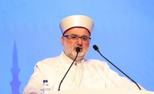 Din İşleri Başkanı Ünsal: “Cenab-ı Hak bizlere bayrama sağlıklı bir şekilde ulaşmayı nasip etsin”