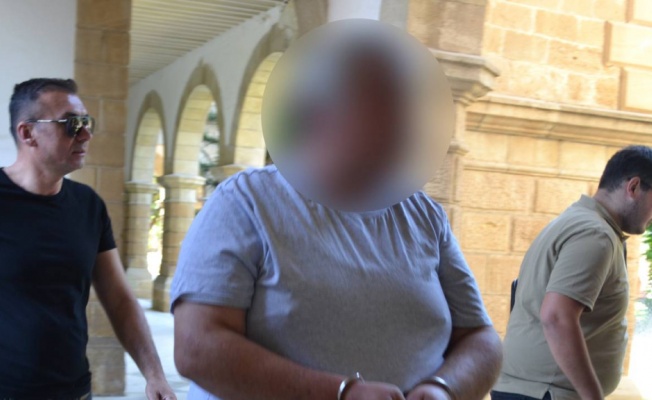 20 yaşındaki genç kızı taciz etti, ‘isteyerek yapmadım, elim çarptı’ dedi
