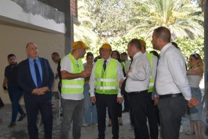 ATAOĞLU: “25 YIL ATIL KALAN TİYATRO BİNASINI SANAT DÜNYASINA YENİDEN KAZANDIRIYORUZ”