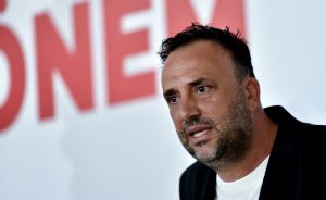 Çeler merkezi yönetimi toplumdan kopuk olmakla eleştirdi