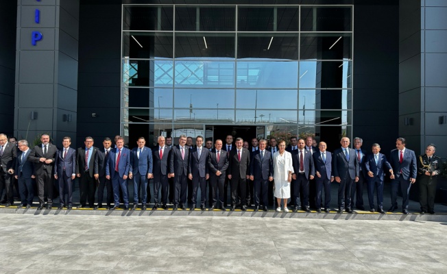 Yılmaz: Tatar’ın iki devlet politikasına güçlü şekilde destek veriyoruz