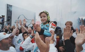 Kenan Sofuoğlu’nun oğlu Zayn, 4 tekerde de şampiyon!