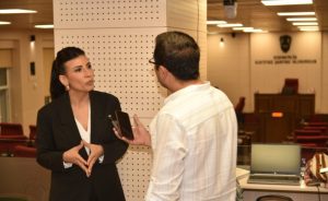 Özdenefe: “Meclis’i açmak için tek yetkili kişi benim. Görevimin başındayım….”