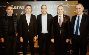 Kaner Brand House 4. yaşını sizlerle büyüyerek kutluyor!