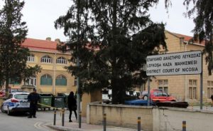 KKTC’deki eski Rum mallarını “gasbetmekle” suçlanan iki kişinin yargı süreci başladı