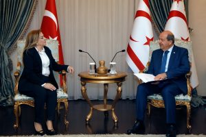 Cumhurbaşkanı Tatar, Yüksek Yönetim Denetçisi Varol’u kabul etti