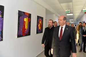 Cumhurbaşkanı Ersin Tatar “8 Mart Dünya Kadınlar Günü Sergisi”nin açılış törenine katıldı
