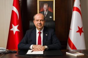 Cumhurbaşkanı Tatar: “Canımızı emanet ettiğimiz tüm sağlık çalışanları yüreğimizde ayrı bir yere sahip”
