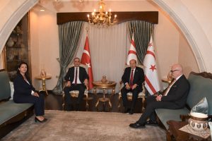 Cumhurbaşkanı Tatar, TDP ve HP heyetleriyle görüştü…