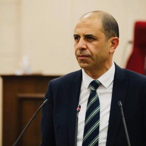 Özersay: “Seyrüsefer zammını içeren tüzük iptal edilerek yürürlükten kaldırıldı”