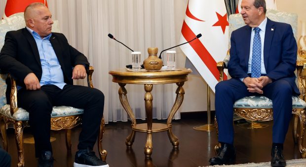 Cumhurbaşkanı Tatar BAY-SEN heyetini kabul etti