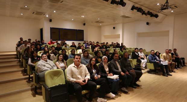 Lefke Avrupa Üniversitesi’nde Depremde Yaralı Taşıma konulu seminer yapıldı