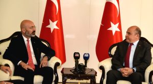 TC Lefkoşa Büyükelçisi Başçeri, TEKNOFEST KKTC’ye katılan Türkiye Maarif Vakfı heyetini kabul etti