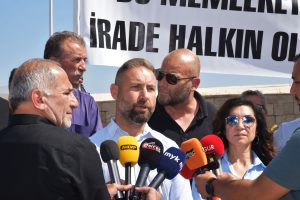 Sendikalardan Disiplin Tüzüğü ve tutuklamalara karşı eylem