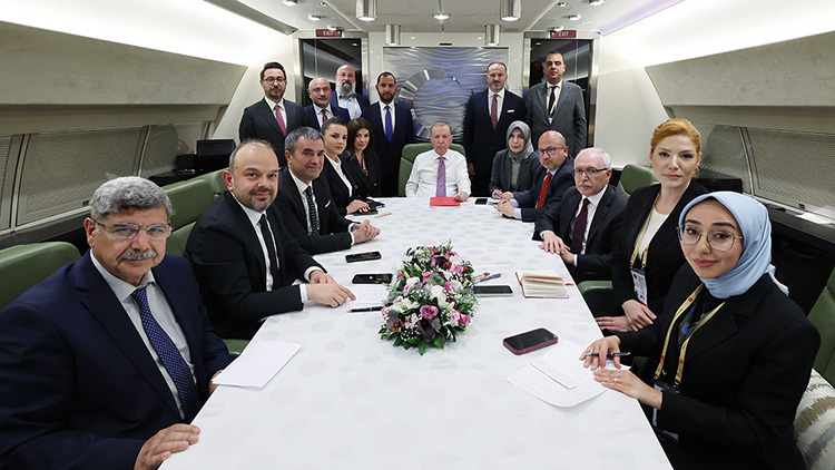 Erdoğan: “Yeni anayasayı kendimiz için değil, ülkemiz için istiyoruz. Benim tekrar seçilme veya tekrar aday olma gibi bir derdim yok”