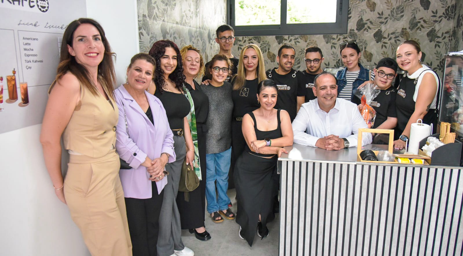 Yeni Dünya +1 Kafe hizmete girdi