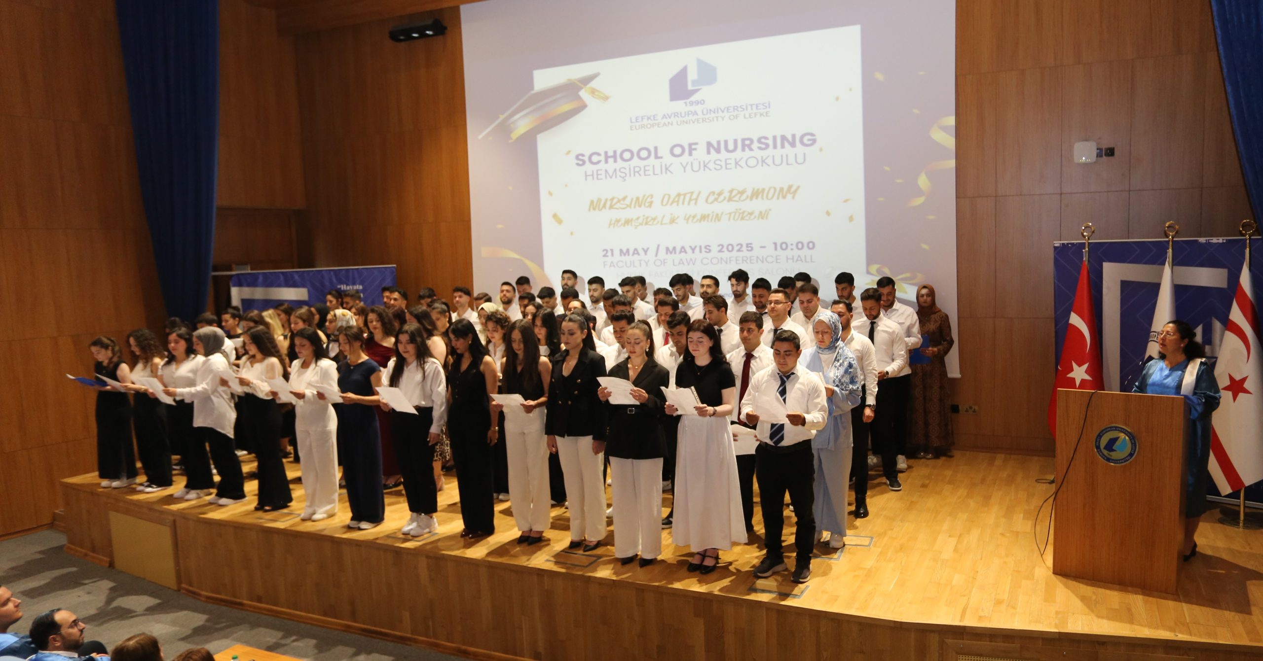 Hemşirelik Yüksekokulu mezunları için Yemin Töreni  düzenlendi
