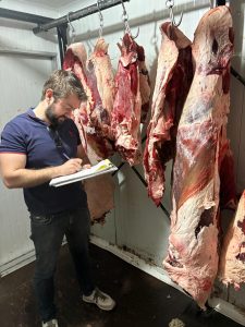 Veteriner Dairesi, hijyen ve ithalat denetimlerini sürdürüyor