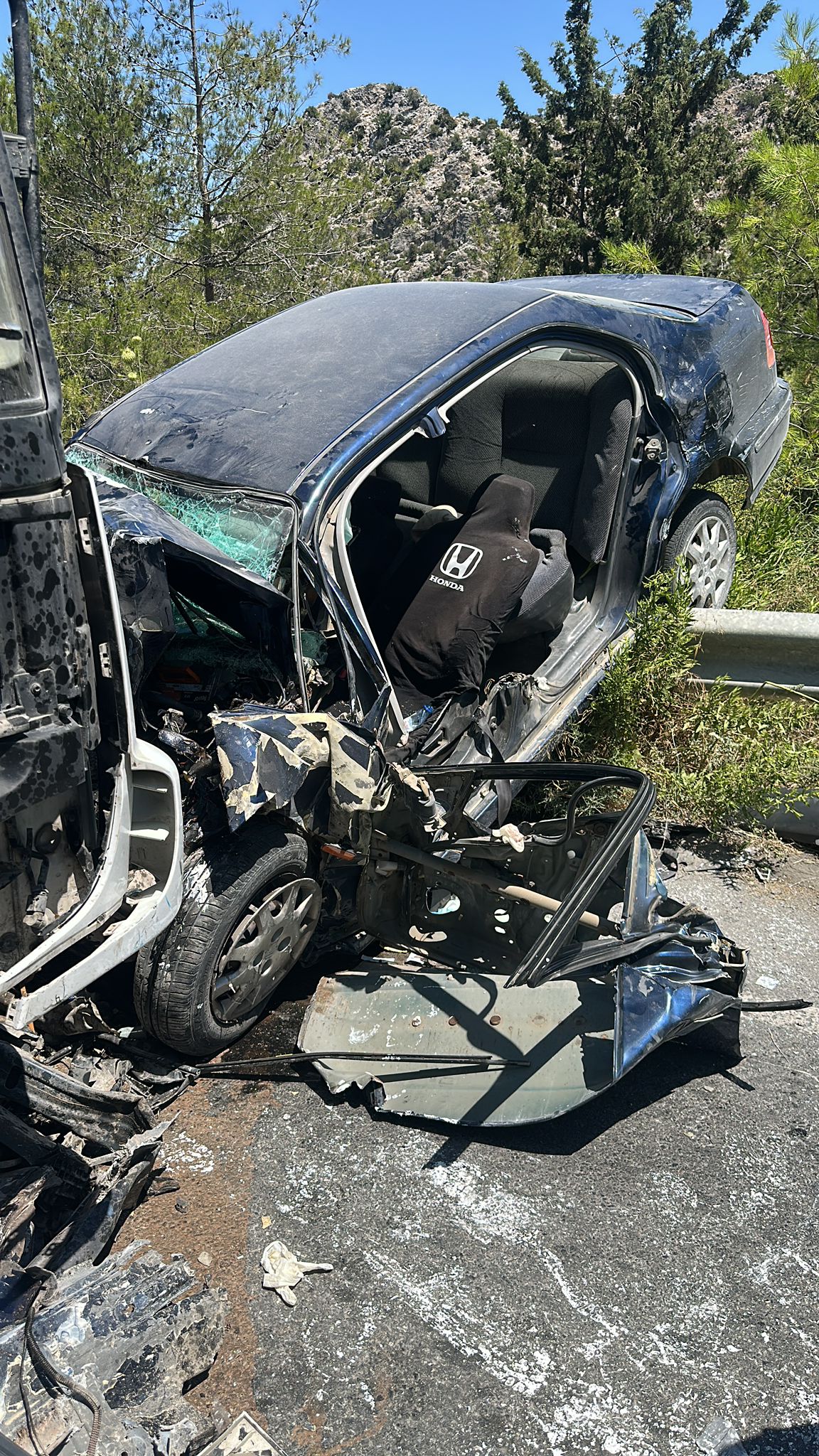 Girne -Değirmenlik ana yolunda kaza… İki yaralı