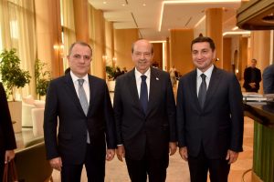 Cumhurbaşkanı Tatar, Azerbaycan Cumhurbaşkanı Yardımcısı ve Dışişleri Bakanı ile görüştü