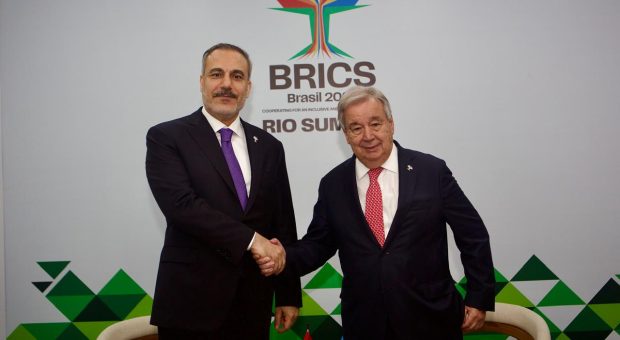 Fidan, Guterres ile görüştü… Görüşmede, Kıbrıs konusunda yapılacak gayriresmi toplantı da ele alındı