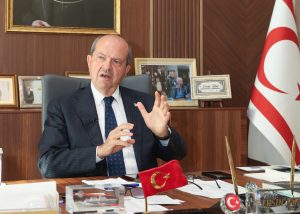Cumhurbaşkanı Tatar: “EİT Zirvesi’ne üst düzey katılımımız diplomatik zaferdir”