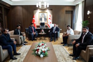 Öztürkler Pakistan Kültür ve Dayanışma Derneği heyetini kabul etti