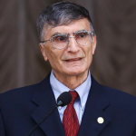 Nobel ödüllü bilim insanı Aziz Sancar, KKTC vatandaşı oldu