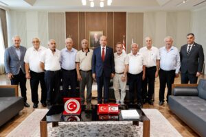 Tatar, Belediye Başkanları Derneği yönetimini kabul etti