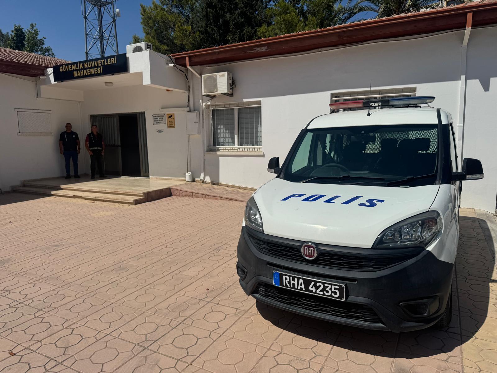 Kıbrıslı Rum 5 sanığın davası ertelendi