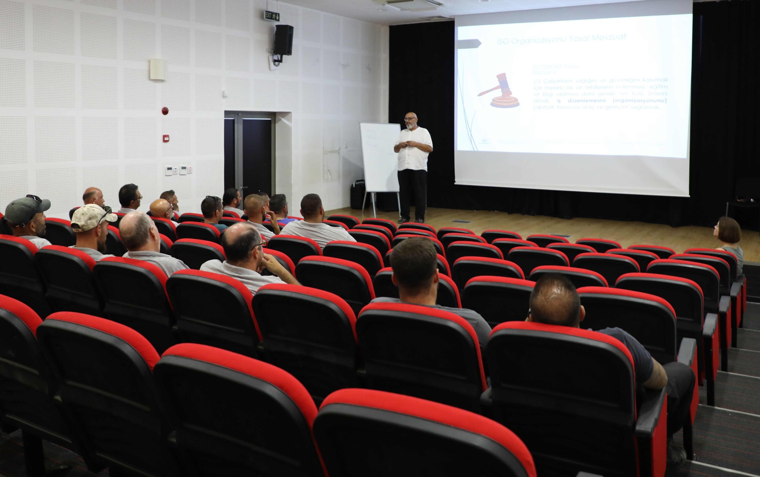 Değirmenlik Akıncılar Belediyesi personeline “İş Sağlığı ve Güvenliği Eğitimi” veriliyor