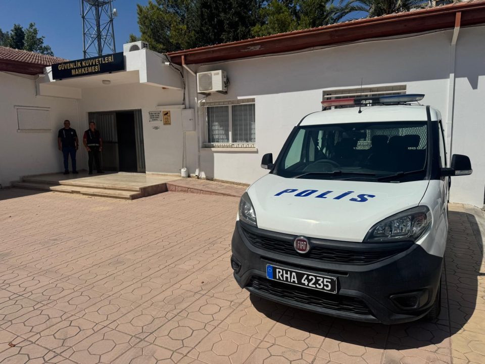 Kıbrıslı Rum beş sanığın Askeri Mahkeme’deki davası 8 Ekim’e ertelendi